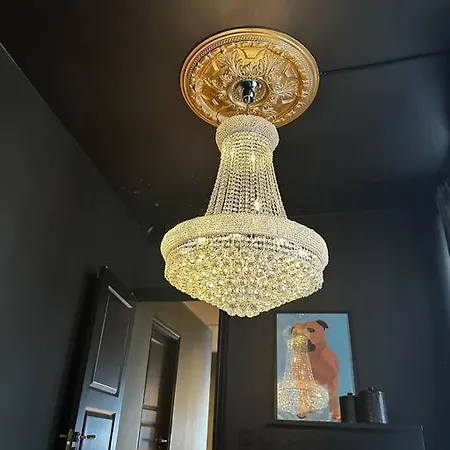 Ralekker Byleilighet. Solrik Balkong Lejlighed